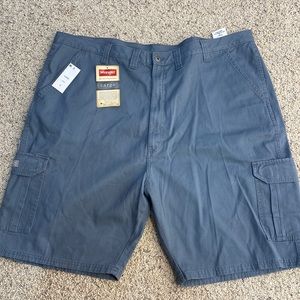 Wrangler cargo shorts mens 46 nwt